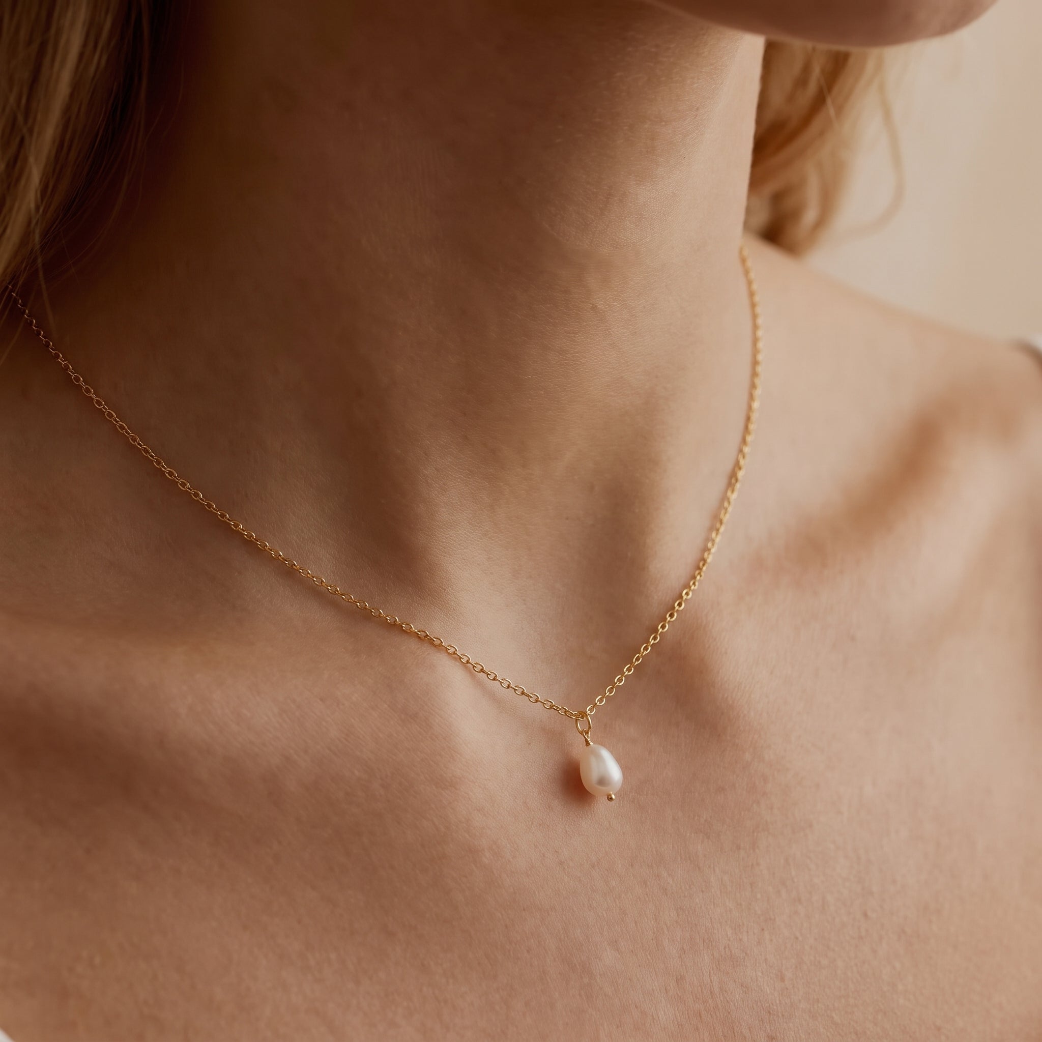 Pearl Choker Necklace for Women | 18K Gold Plated Natural Pearl Minimalist Necklace